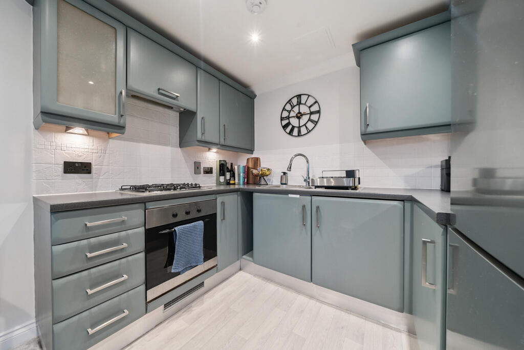 Additional property image - Wheeler Place, Bromley