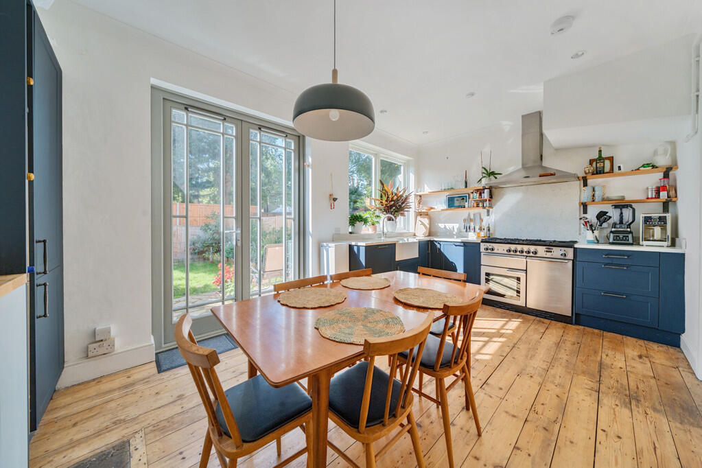 Additional property image - Plaistow Grove, Bromley