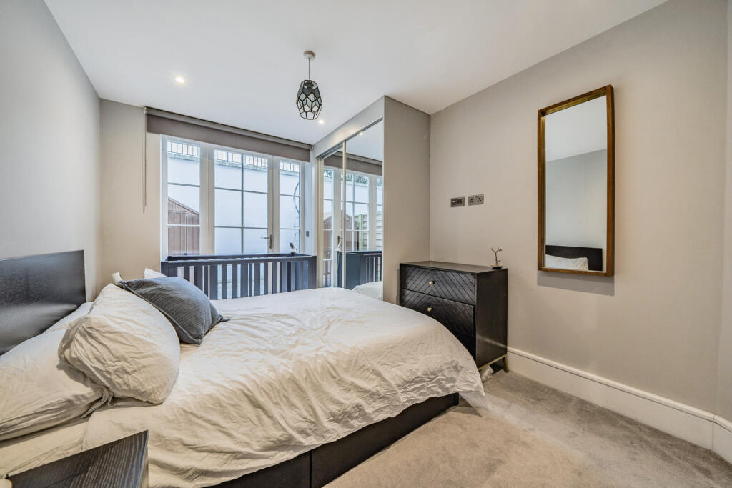 Additional property image - Bromley Common, Bromley