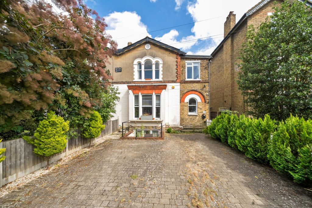 Main image of property: Cambridge Road, Bromley