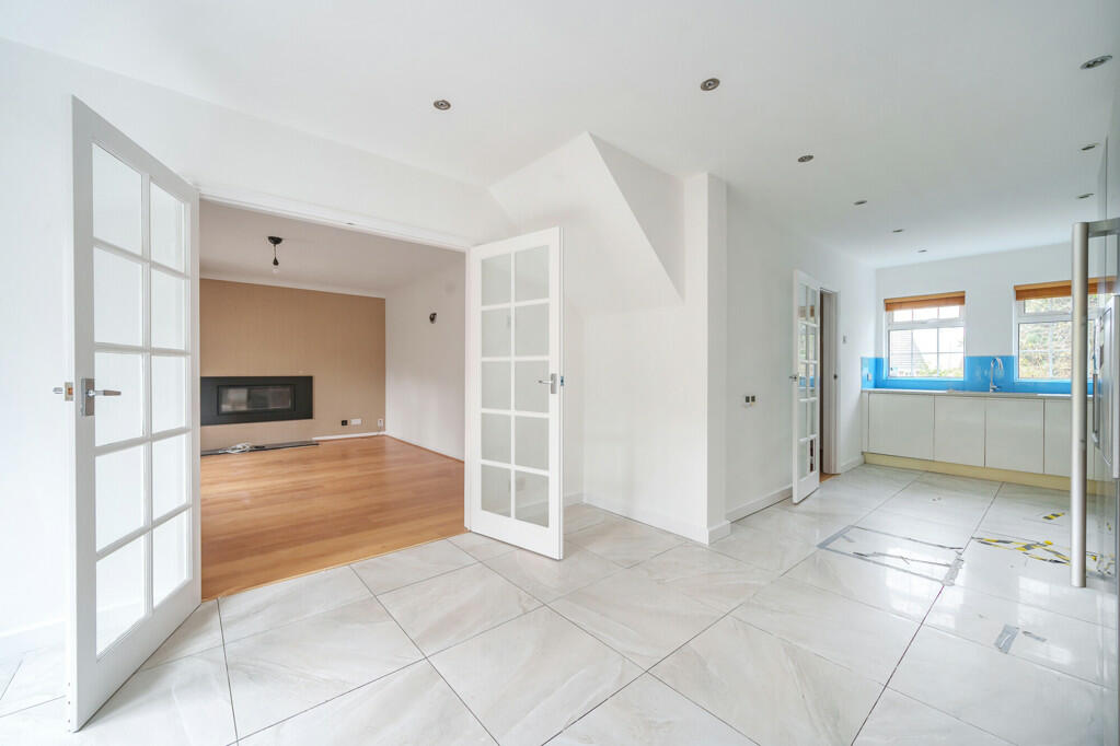Additional property image - Roundwood, Chislehurst, Kent