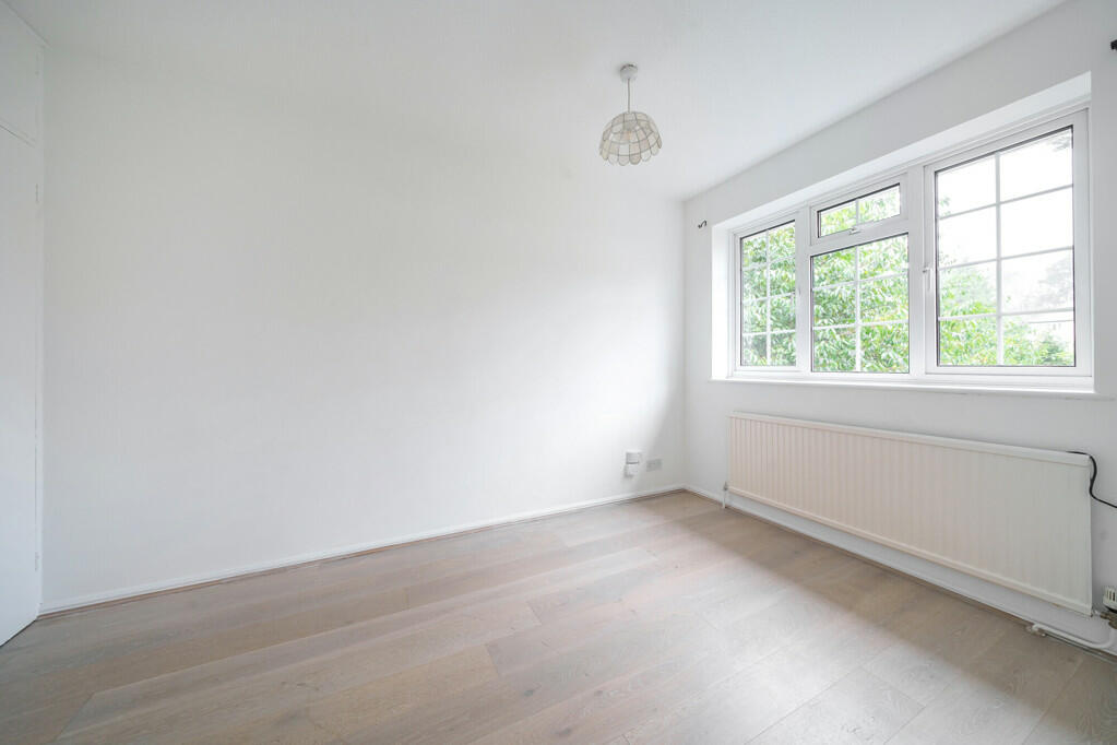 Additional property image - Roundwood, Chislehurst, Kent