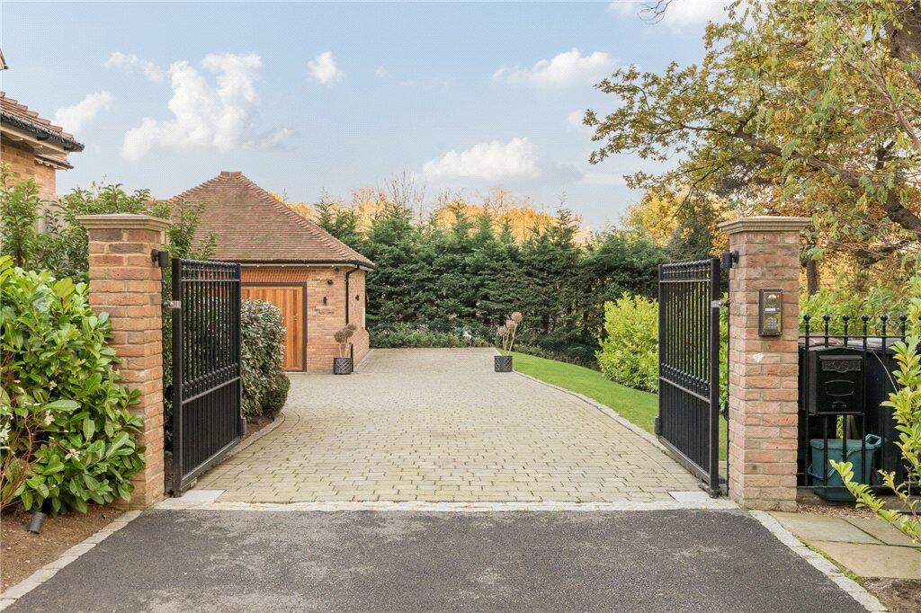 Additional property image - Plaistow Lane, Bromley