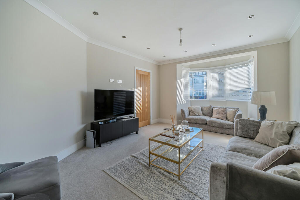 Additional property image - Brookmead Avenue, Bromley