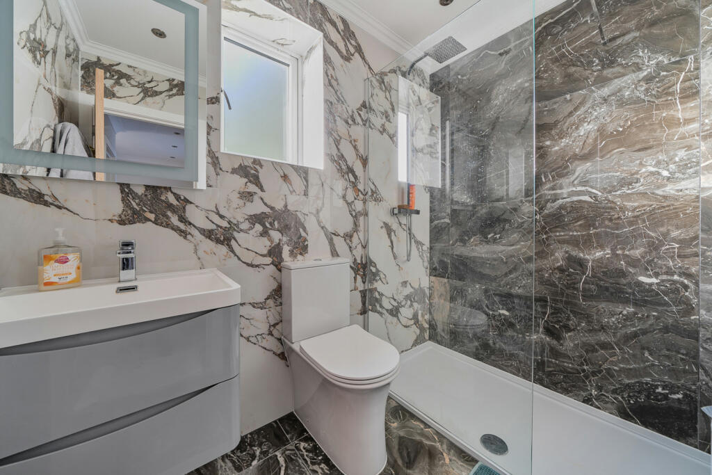 Additional property image - Brookmead Avenue, Bromley