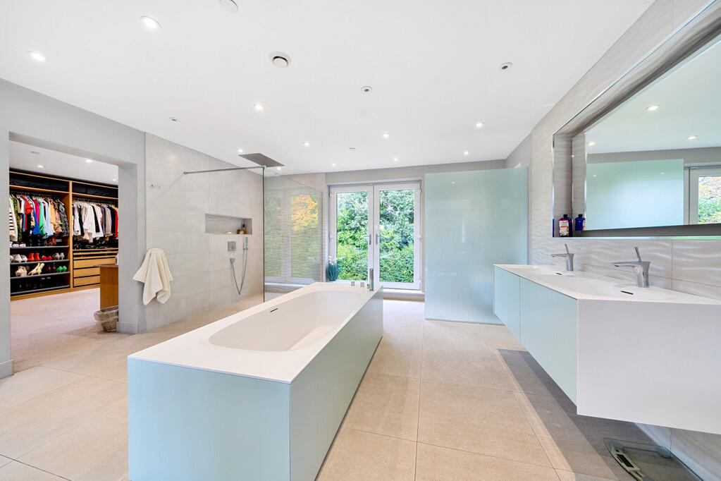 Additional property image - Hill Brow, Bromley, Kent