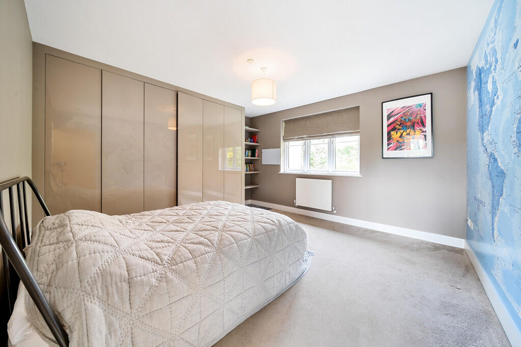 Additional property image - Hill Brow, Bromley, Kent