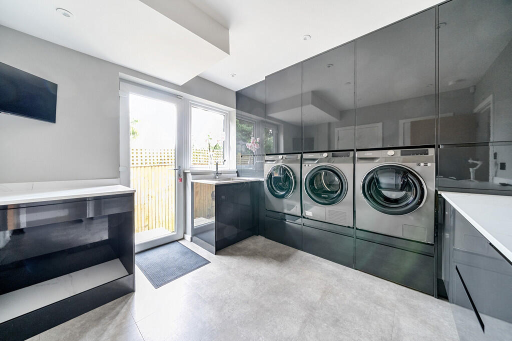 Additional property image - Hill Brow, Bromley, Kent