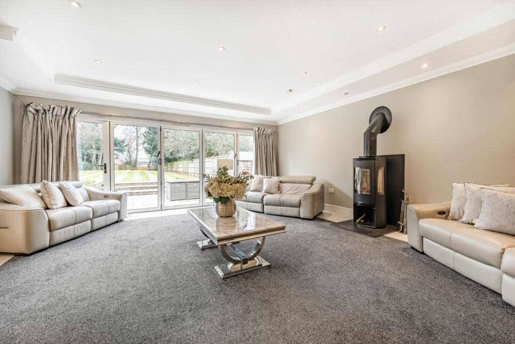 Additional property image - Julian Road, Chelsfield Park, Kent