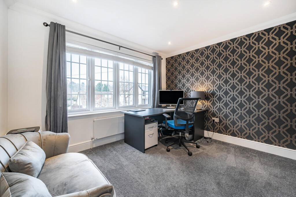 Additional property image - Julian Road, Chelsfield Park, Kent