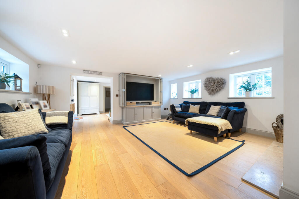 Additional property image - Nash Lane, Keston