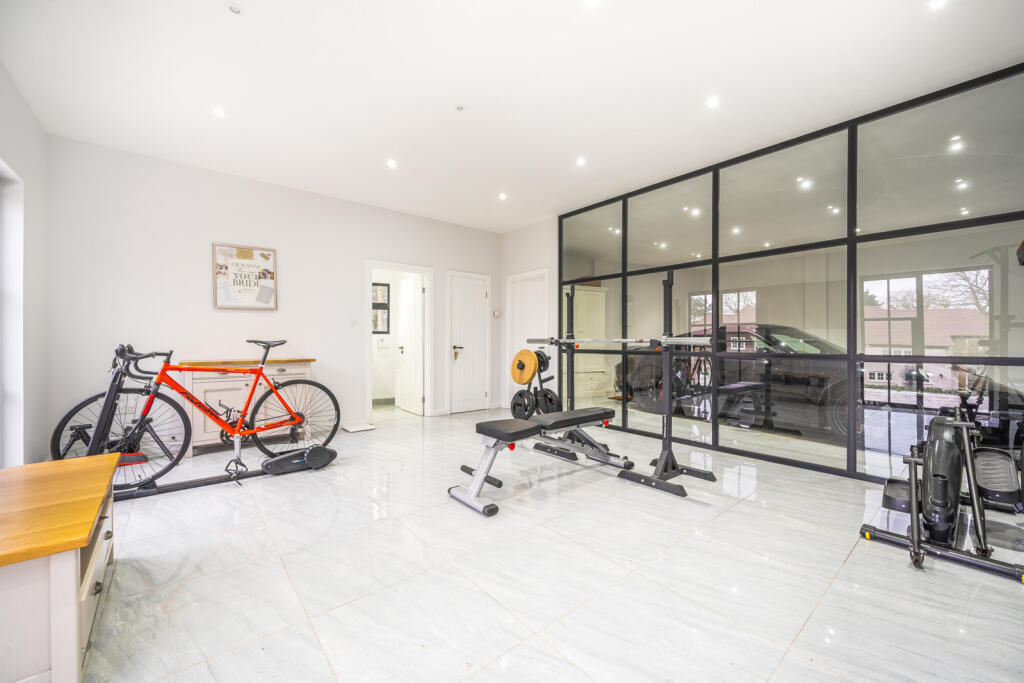 Additional property image - Nash Lane, Keston