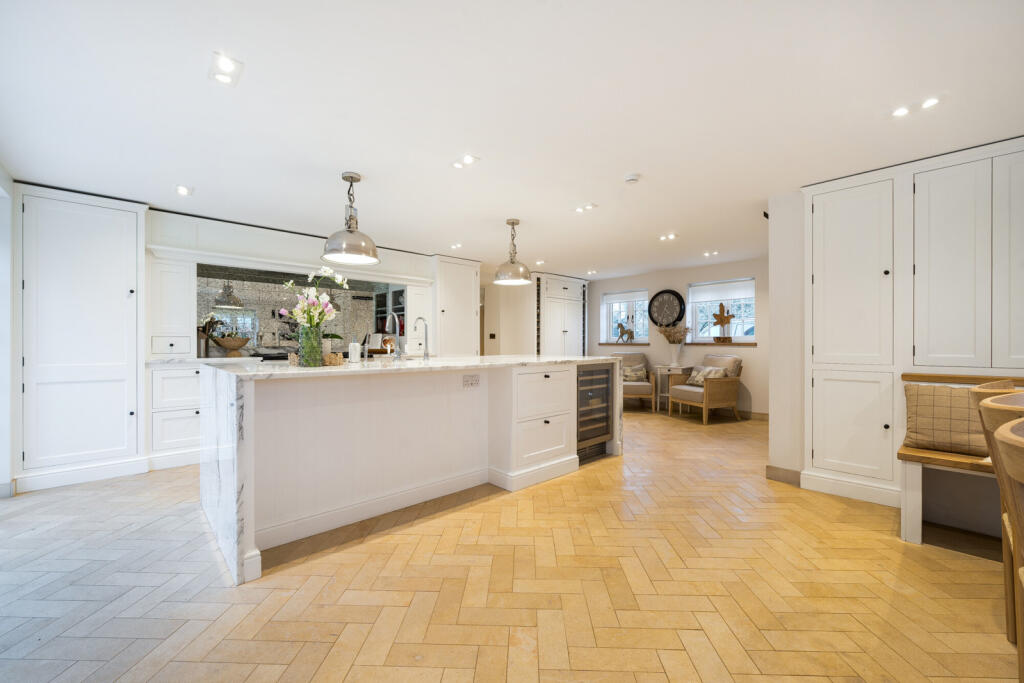 Additional property image - Nash Lane, Keston