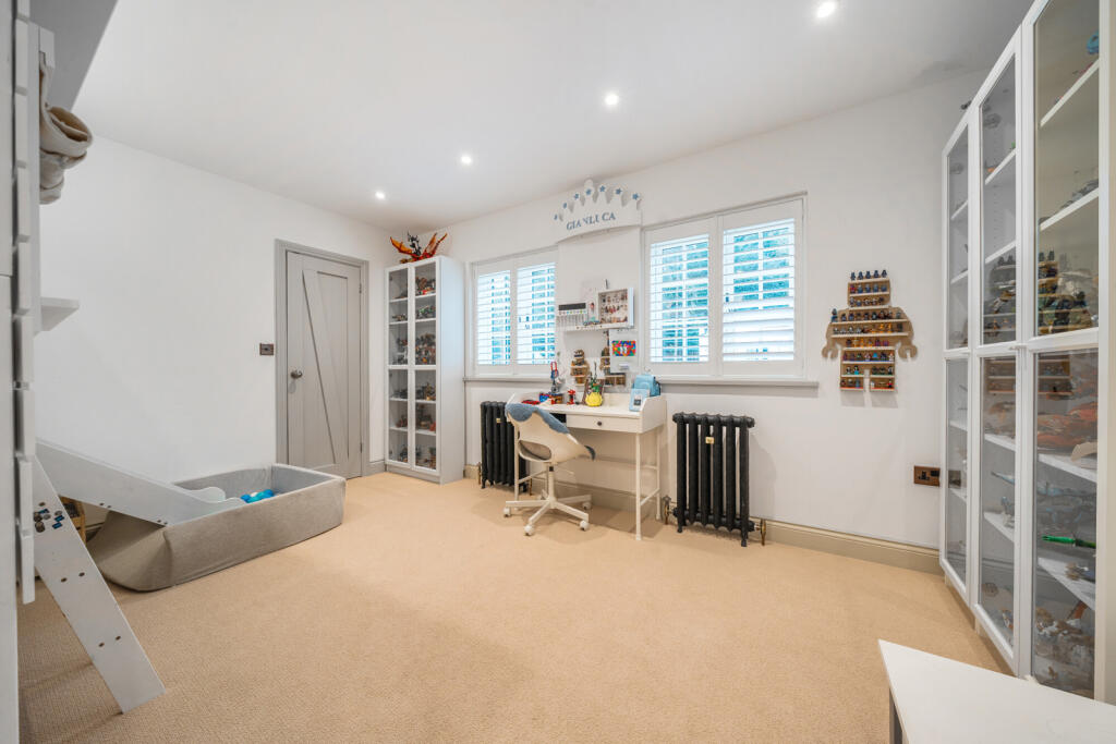 Additional property image - Nash Lane, Keston