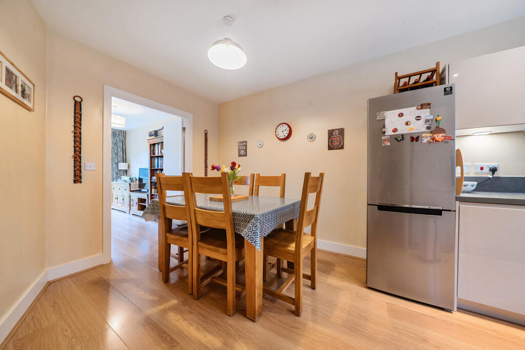 Additional property image - Cottonwood Close, Orpington