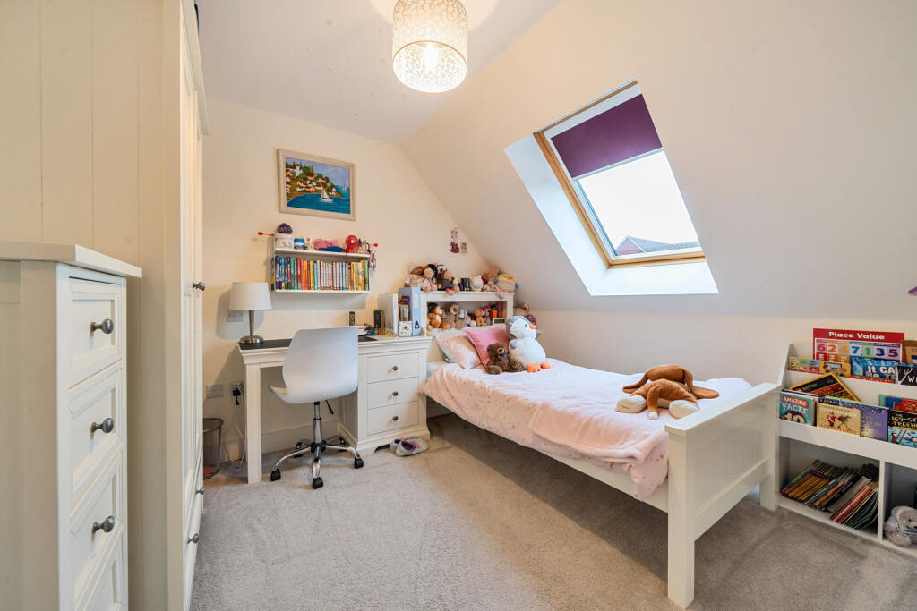 Additional property image - Cottonwood Close, Orpington