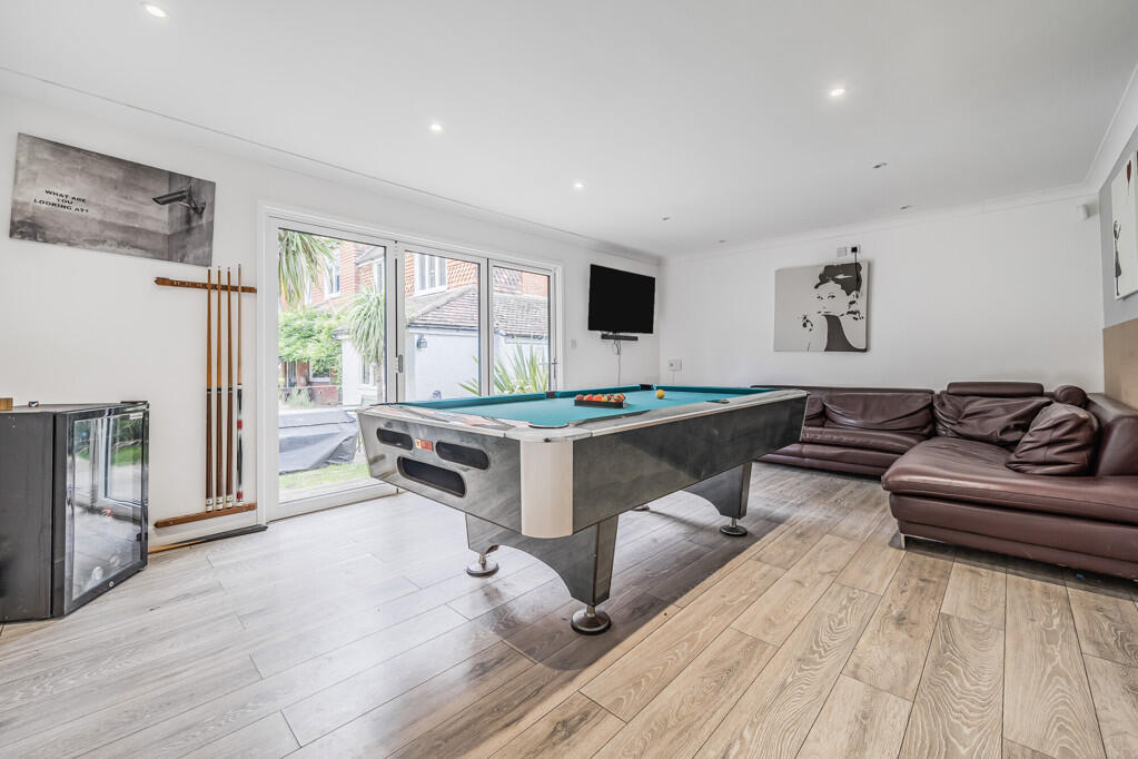 Additional property image - Oakwood Road, Orpington