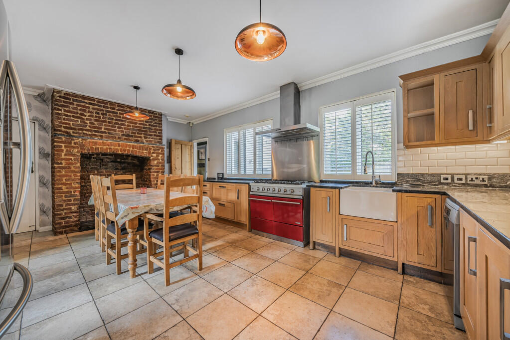 Additional property image - Oakwood Road, Orpington