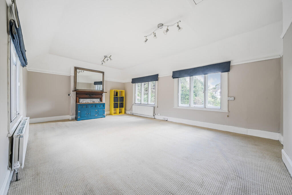 Additional property image - Oakwood Road, Orpington