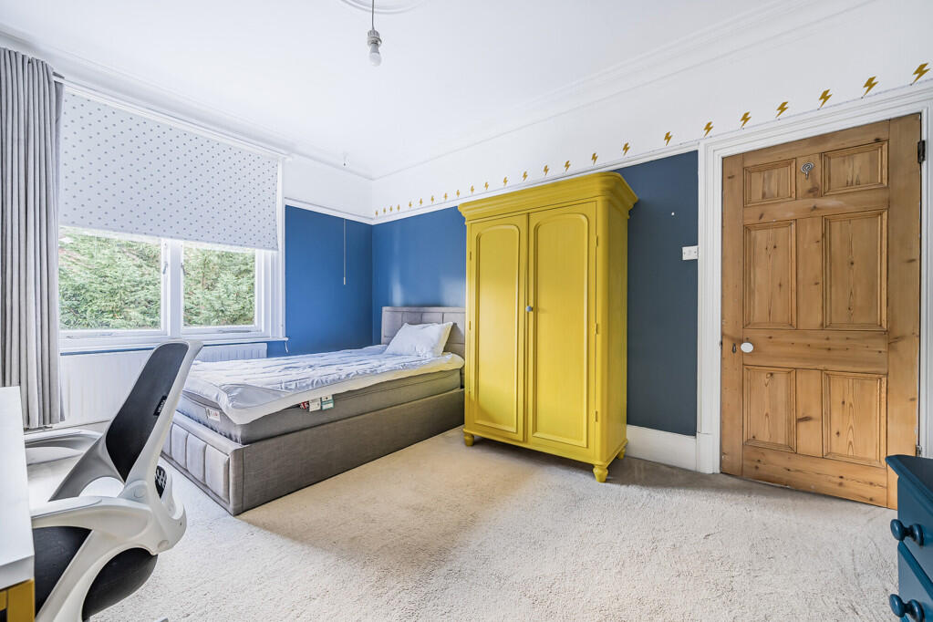 Additional property image - Oakwood Road, Orpington