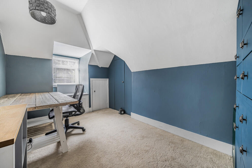 Additional property image - Oakwood Road, Orpington