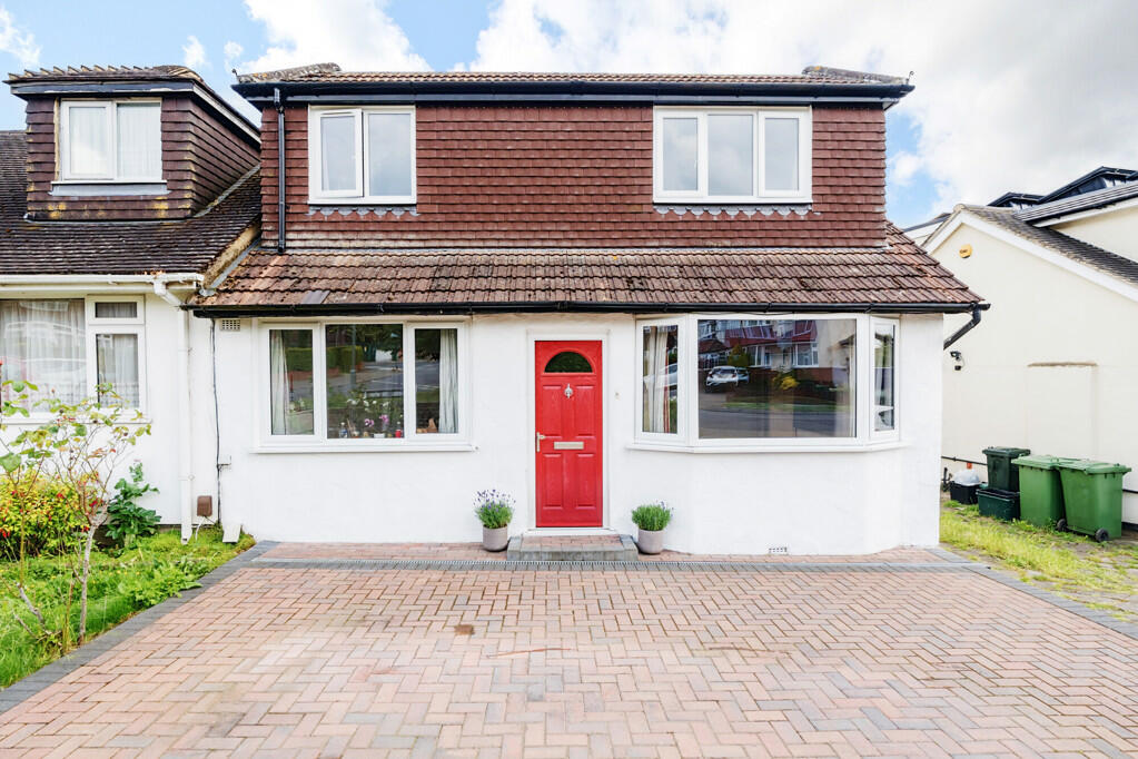 4 bedroom semidetached house for sale in Charterhouse Road, Orpington, BR6