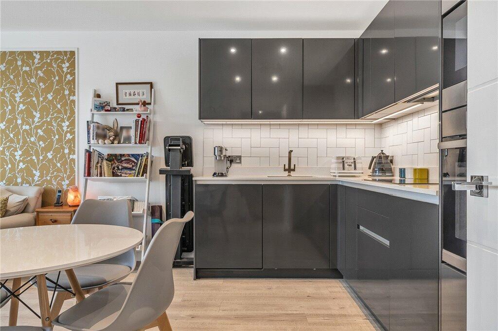 Additional property image - Homefield Rise, Orpington
