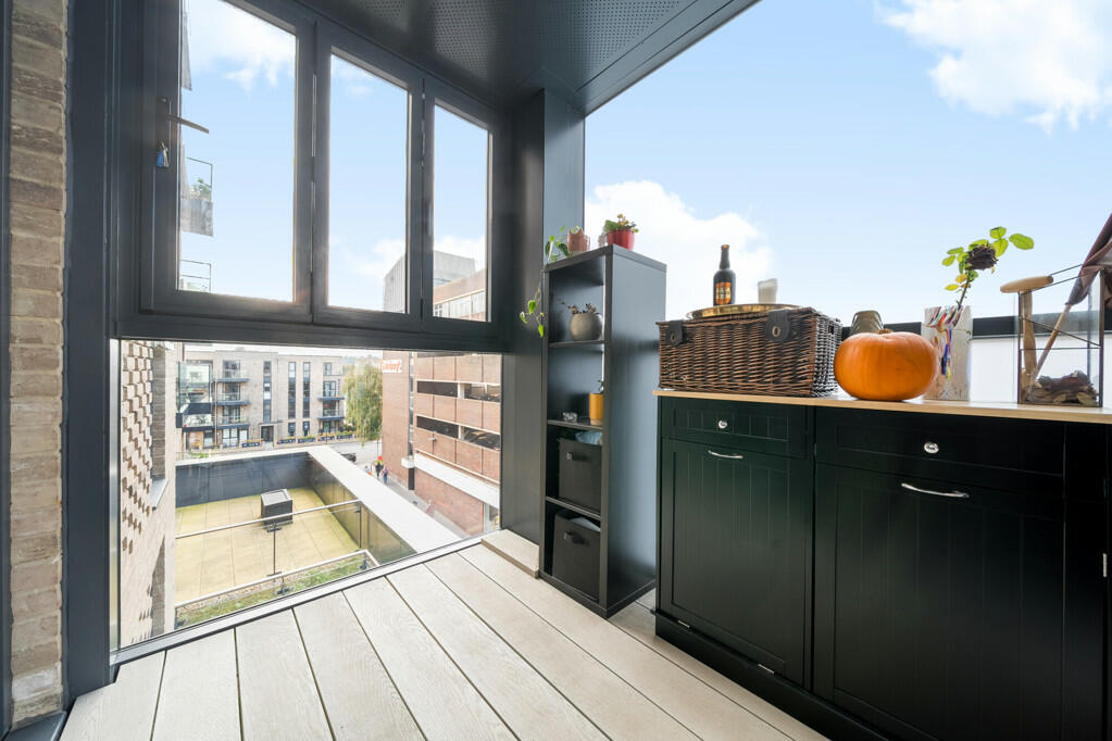 Additional property image - Homefield Rise, Orpington