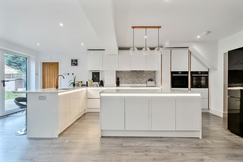 Additional property image - Willett Way, Petts Wood, Orpington