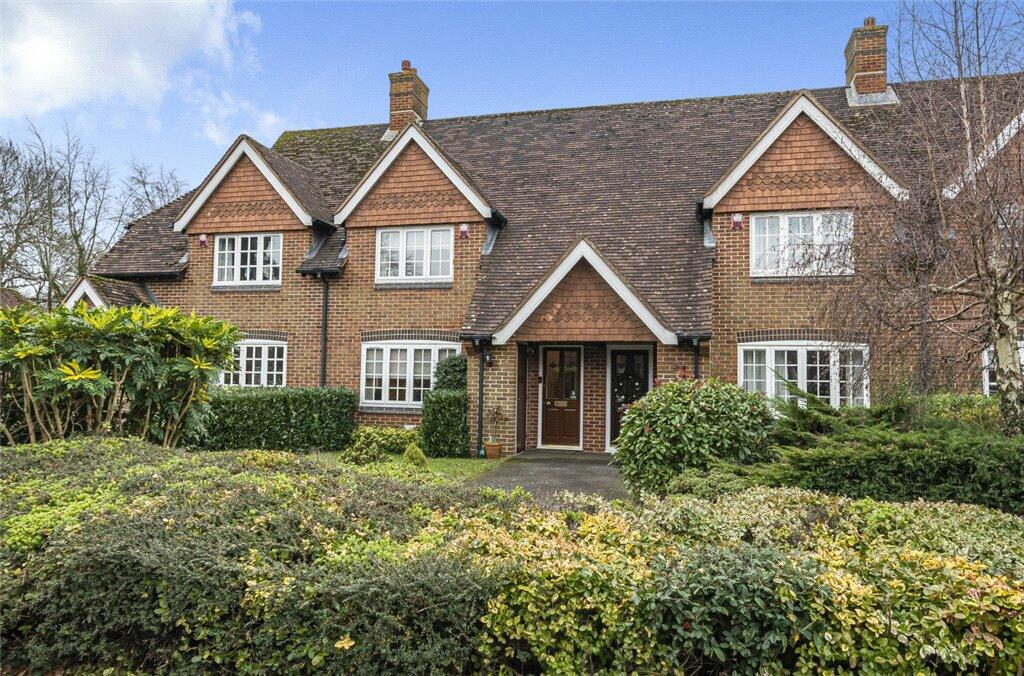 2 bedroom terraced house for sale in Haydens Mews, Tonbridge, TN9