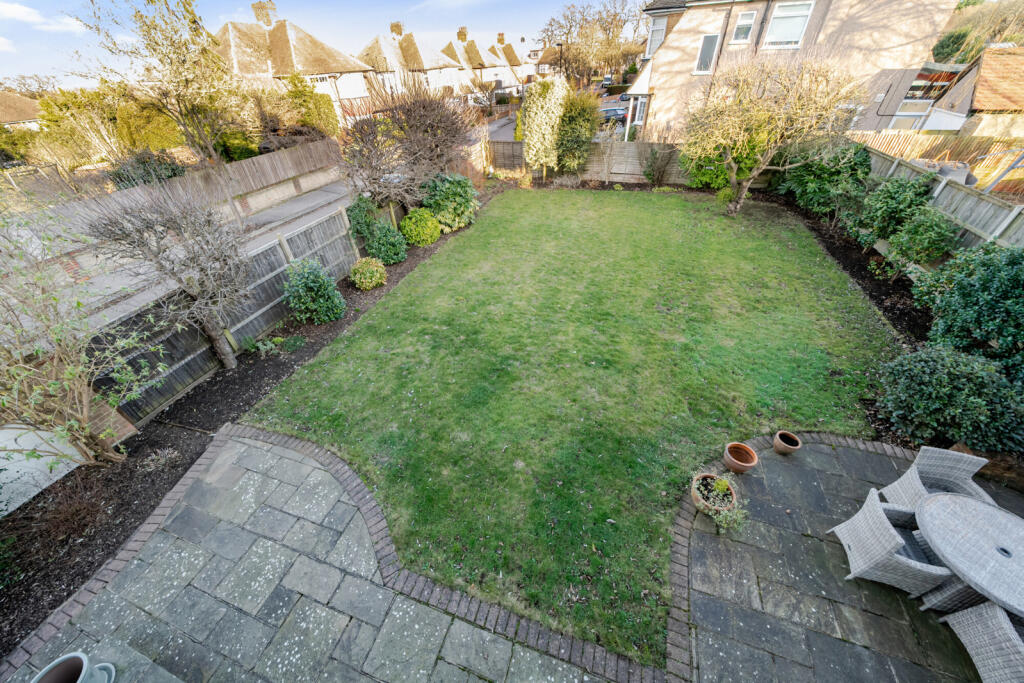 Additional property image - Greenway Gardens, Croydon