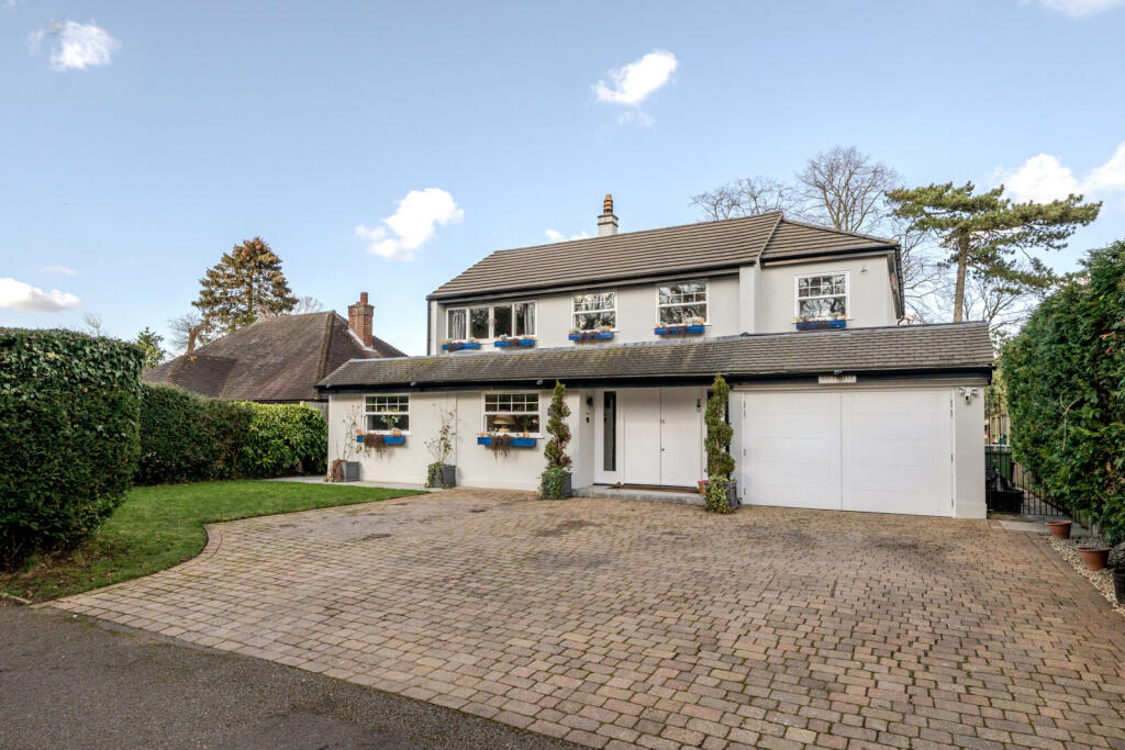 Main image of property: Warren Road, Hayes, Bromley