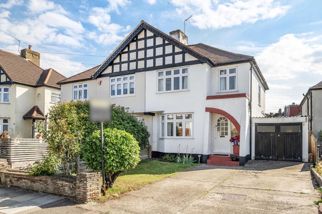 Main image of property: Queensway, West Wickham, Kent