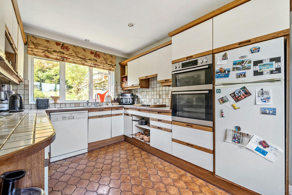 Additional property image - Sparepenny Lane, Eynsford, Dartford