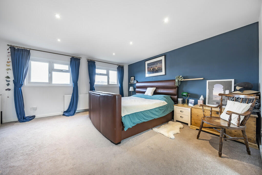 Additional property image - Saddlers Park, Eynsford, Dartford