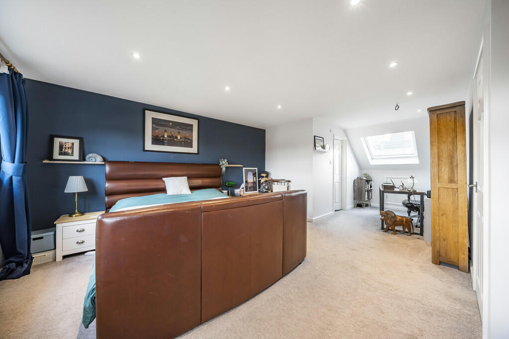 Additional property image - Saddlers Park, Eynsford, Dartford