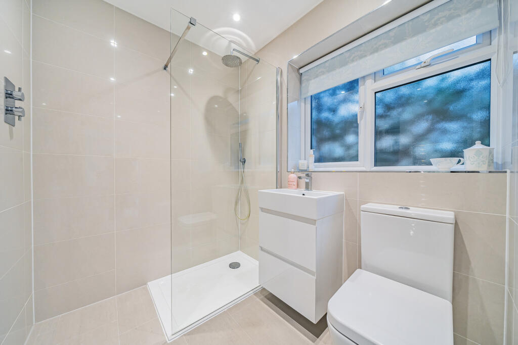 Additional property image - Hillside, Farningham, Dartford