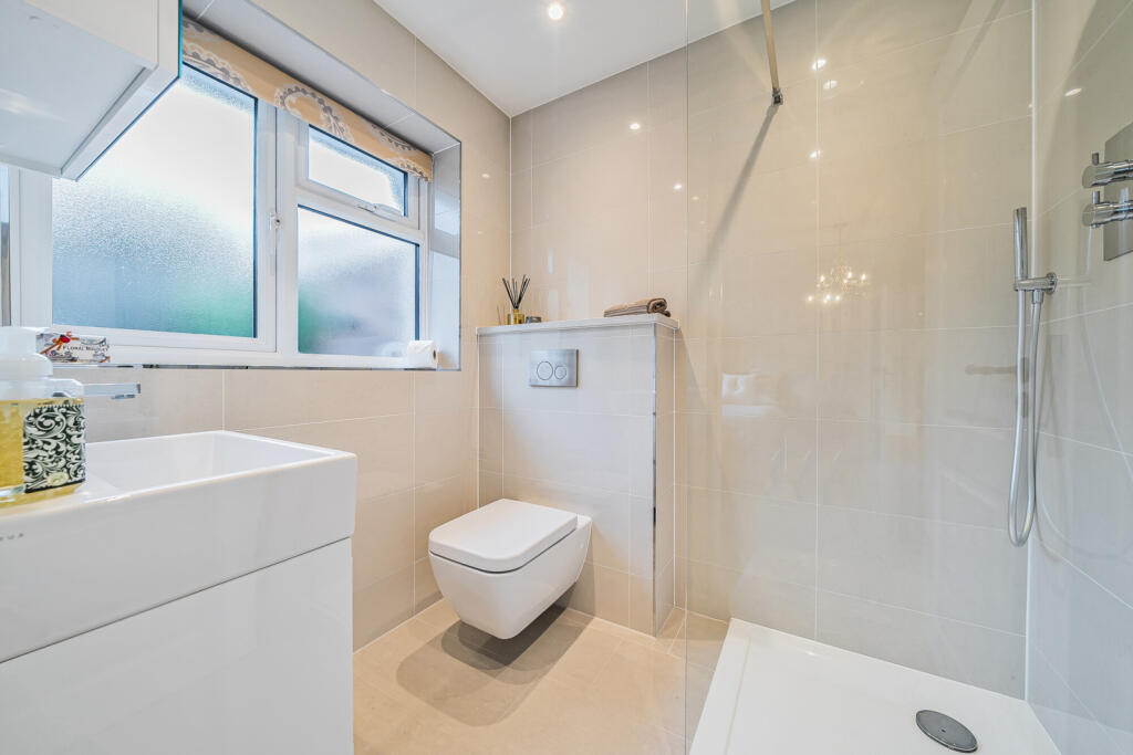 Additional property image - Hillside, Farningham, Dartford