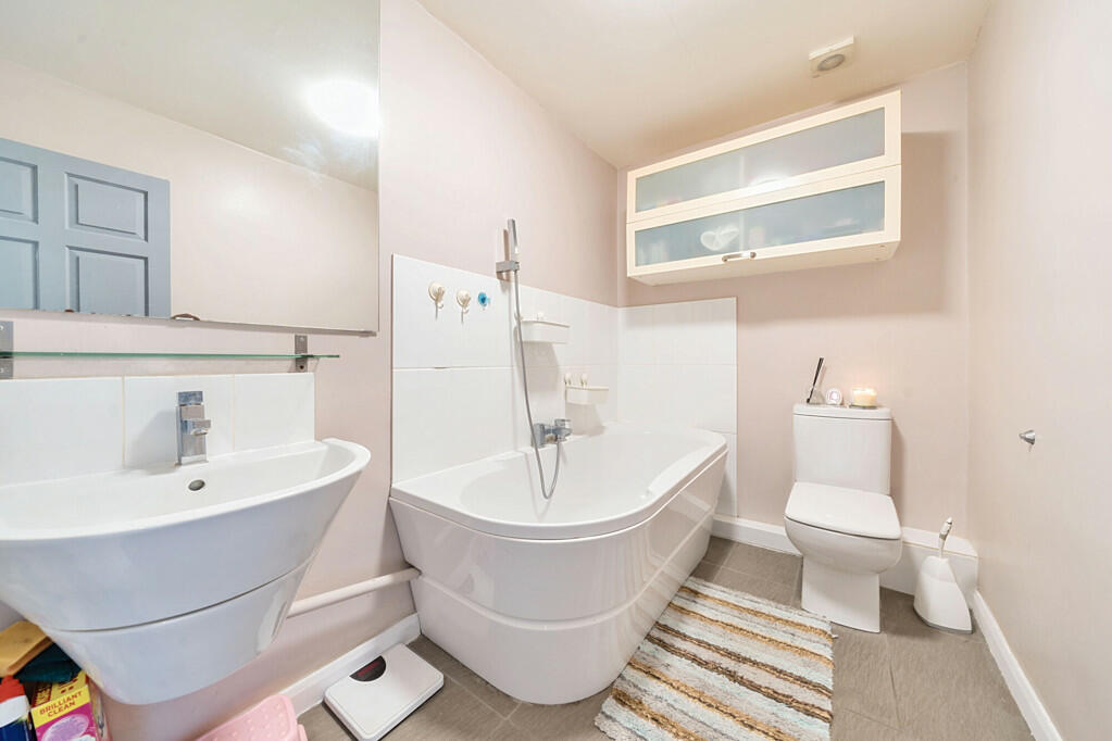 Additional property image - Cottage Field Close, Sidcup