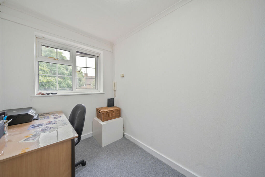 Additional property image - Cottage Field Close, Sidcup
