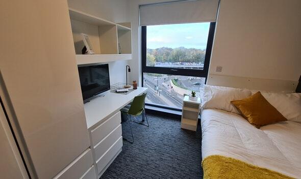 Studio flat for rent in (STUDENTS ONLY) St.James Point, Pitt Street, Newcastle Upon Tyne, NE4