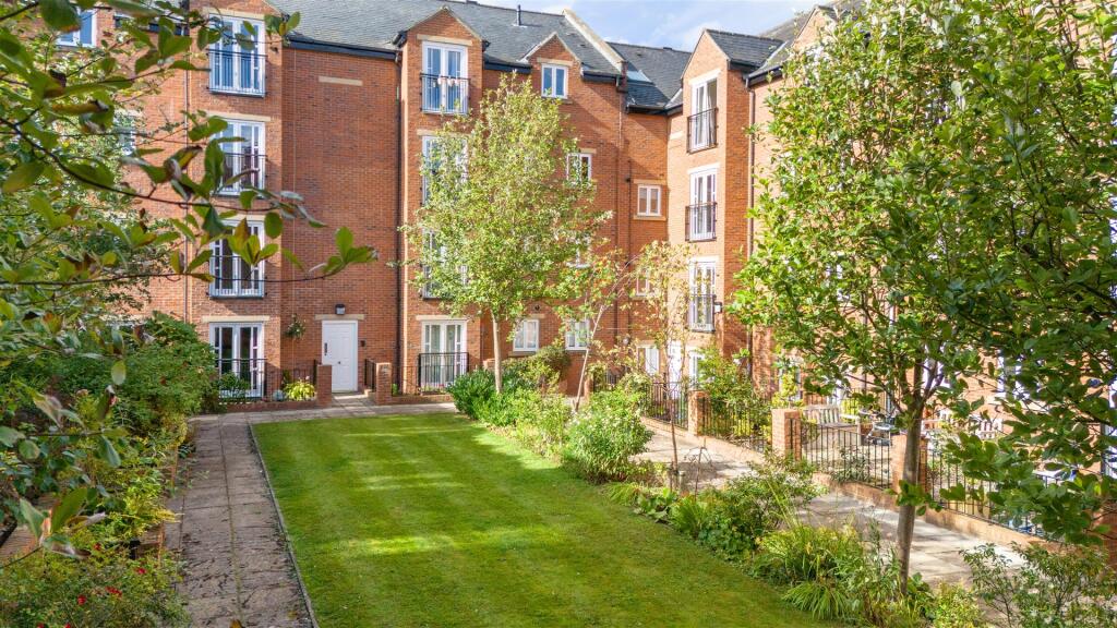Main image of property: Stainthorpe Court, Hexham, NE46
