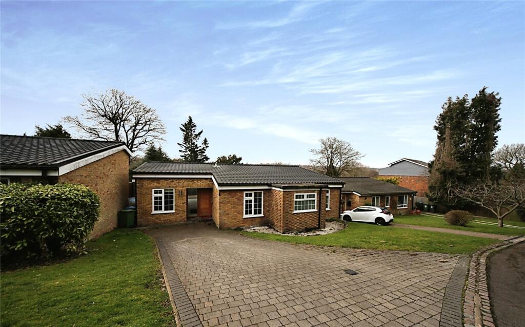 Main image of property: Beech Hill Court, Berkhamsted, Hertfordshire, HP4