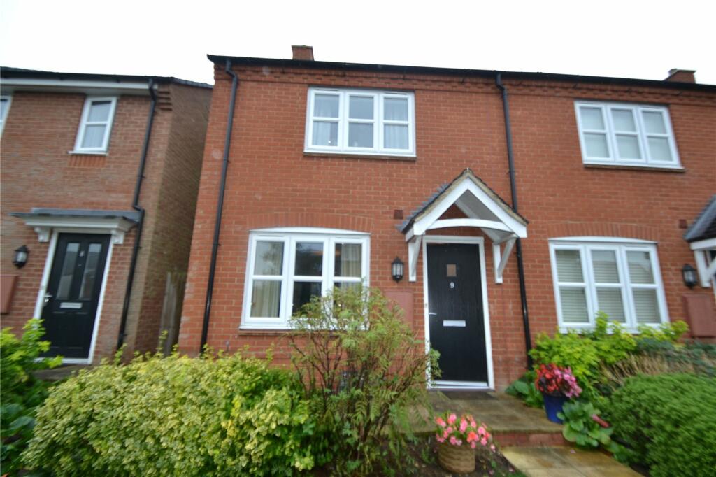2 bedroom terraced house for rent in Gorse Croft, Winslow, MK18