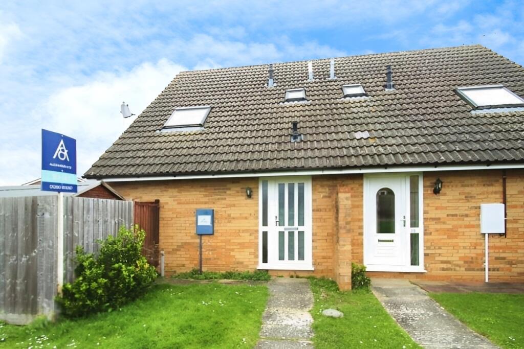 Main image of property: Deerfield Close, Buckingham, MK18