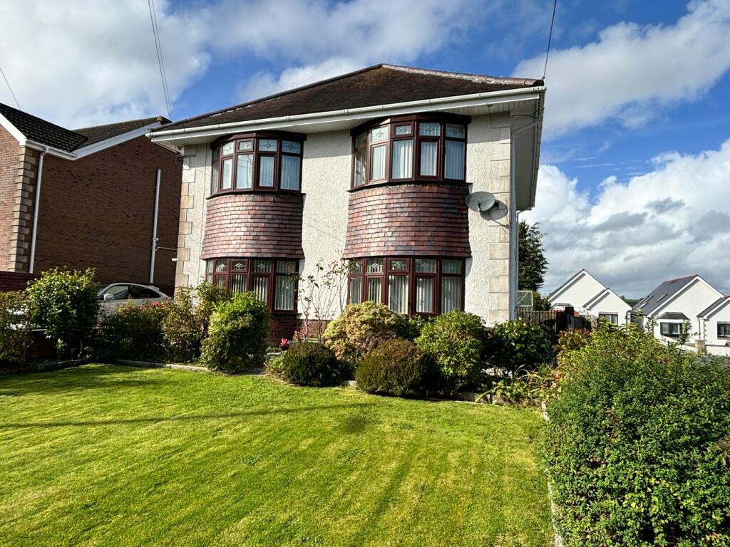 Main image of property: 9 Hendre Road, Llangennech, Llanelli, SA14
