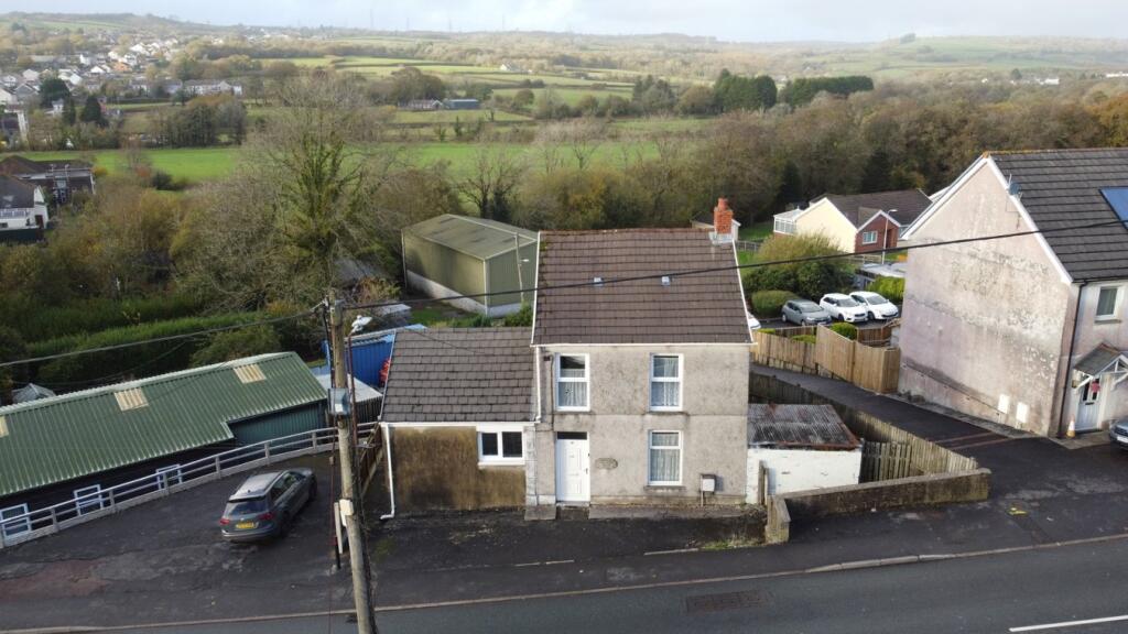 Main image of property: Heol Llanelli, Pontyates, Llanelli, SA15