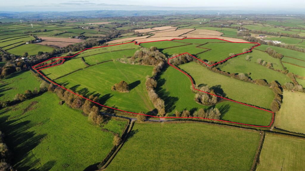 Main image of property: Pontantwn, Kidwelly , SA17