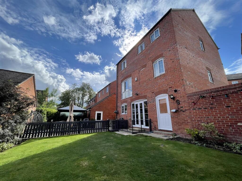 Main image of property: Bradgate Close, Narborough, Leicester