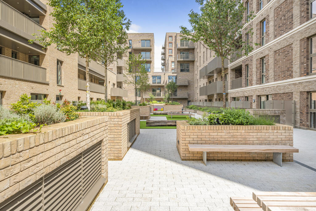 Main image of property: 1 bed, 4th floor, Ouse, Refinery House in Anchors Point